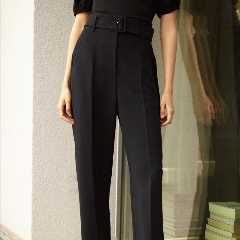 Aritzia Wilfred High Waisted Belt Pant Black‎ Size 8 77776 Corporate Wear Classy